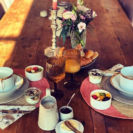 Le Clos De Bénédicte Bed and breakfast 4*